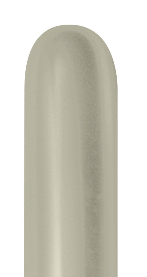 Silk Cream Pearl Entertainer - Nozzles Up