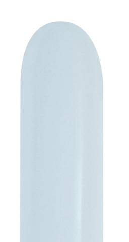 Fashion White Entertainer - Nozzles Up